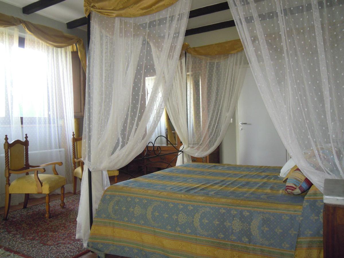 Agriturismo Piccolo Albero 洛雷托·阿普鲁蒂诺 外观 照片